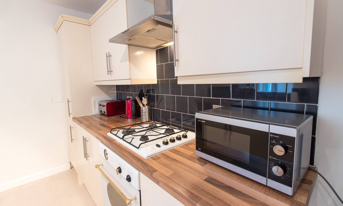 Newbridge House | Thorne House