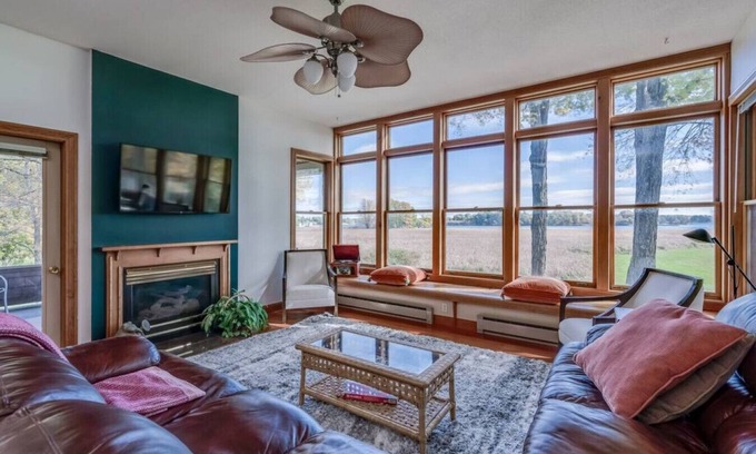 Wellesley Island House | Thousand Islands Home w/views of Boldt Castle