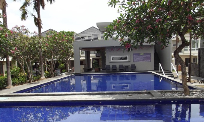 Baturetno House | Three Bedrooms House with a Pool