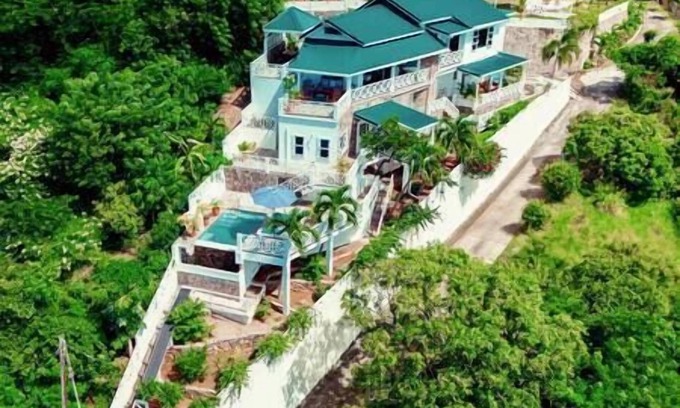 Princess Margaret Bay House | Three Apartment Beachview Home w/Pool