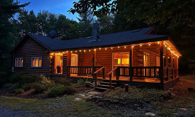 Wardsboro House | Three Bears Log Cabin