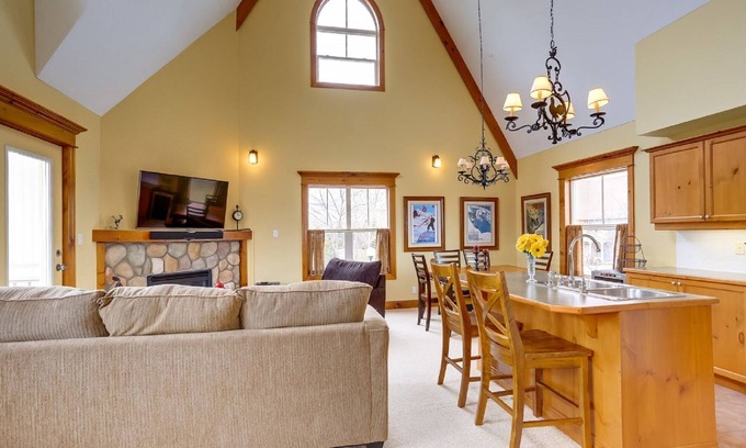 The Blue Mountains Condo | Three bedroom chalet in Snowbridge