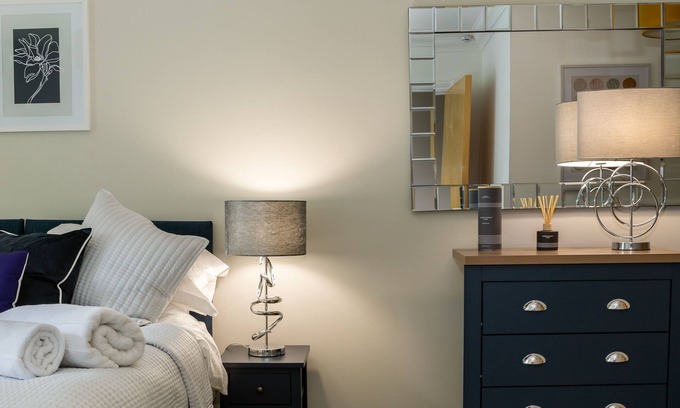 Milton Keynes Apartment | Three Bedroom Apartment