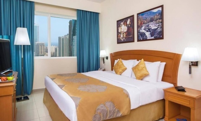 Al Majaz Apartment | Three Bedroom Apartments Near Majaz public park
