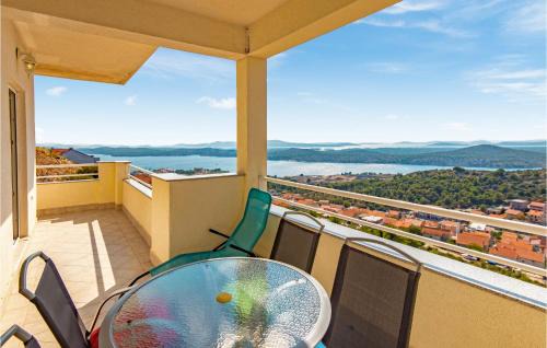 Meterize Apartment | Three-Bedroom Apartment In Sibenik