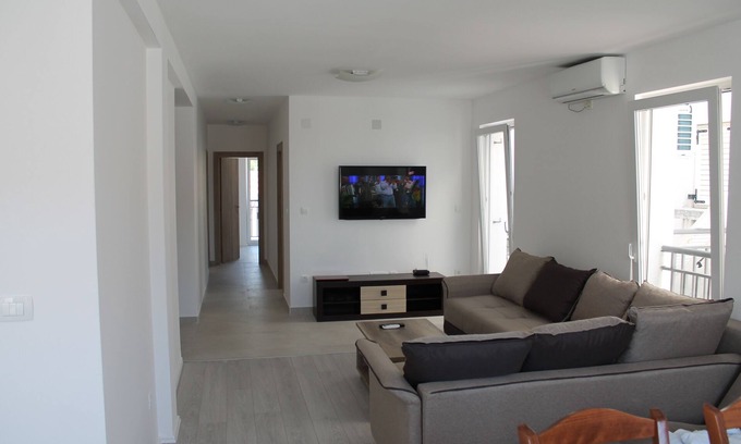 Maini Apartment | Three bedroom apartment
