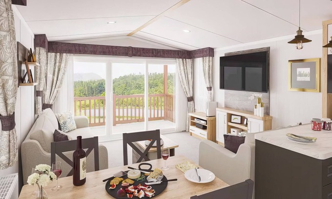 Aberystwyth House | Three bedroom caravan, sleeping six people, perfect for relaxing by the coast.