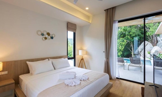 Lamai Villa | Three-Bedroom Duplex Pool Villa