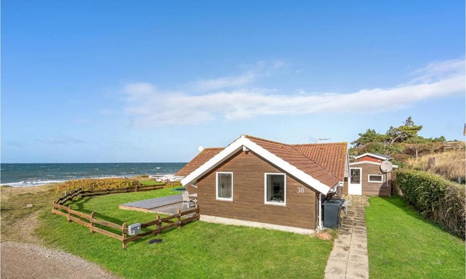 Frolunde House | Three-Bedroom Holiday Home In Slagelse