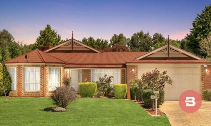 Wallan House | Three Bedroom Home in Wallan