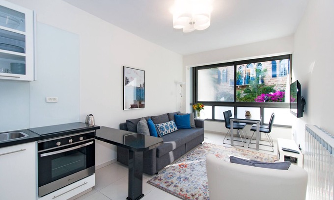 Emek Refaim Apartment | three bedroom home with a view