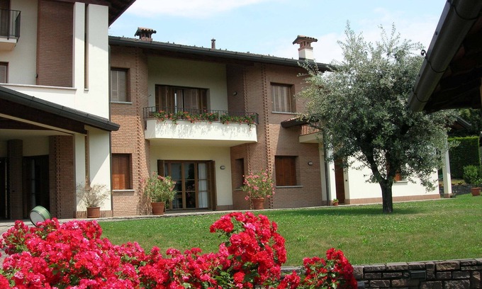 Villa Guardia Bed & Breakfast | Three bedrooms Apartment in a B&B