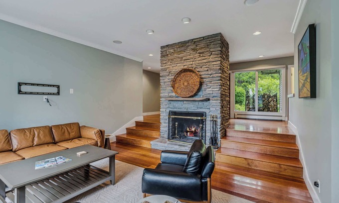 West Hartford House | Three Decks Hot Tub Fire Table | DeckHouse Retreat