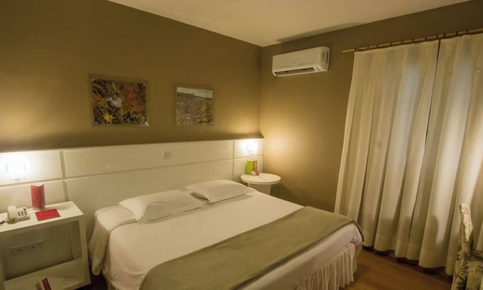 Jaguariaiva Hotel | Three Double Room w/Access to Waterfall Routes, & Stunning Canyon Landscapes