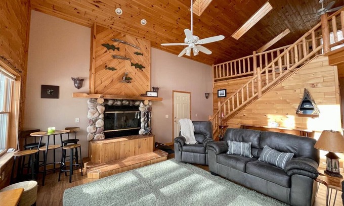 Winter House | Three Little Birds Cabin