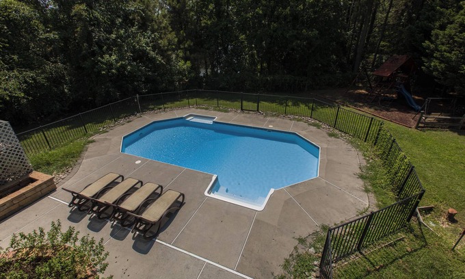 Sandbridge House | Three Mermaids- New Listing Walk 2 Beach, Pool, Waterfront