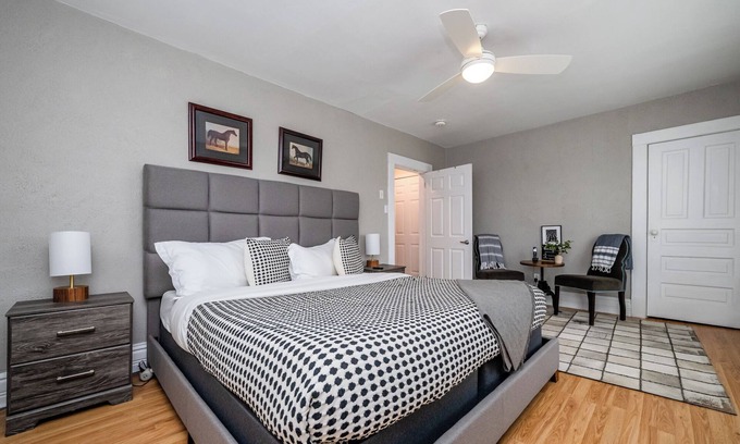 Three Oaks House | Three Oaks Multi Unit (2 Night Summer Min)