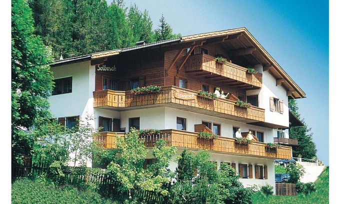 La Villa Apartment | Three-room apartment