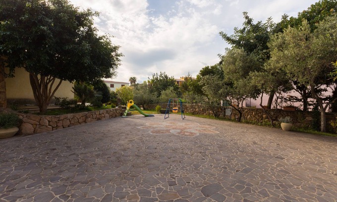 Agrustos Apartment | Three-room apartment with veranda overlooking the sea