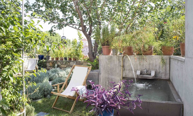 Ayvalik City Center House | Three story villa with sea view and a secluded garden with a cold water jacuzzi