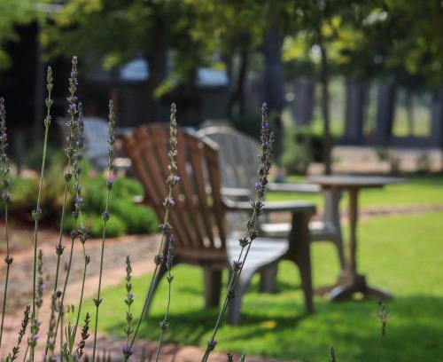 Tierpoort Bed & Breakfast | Three Thymes Inn