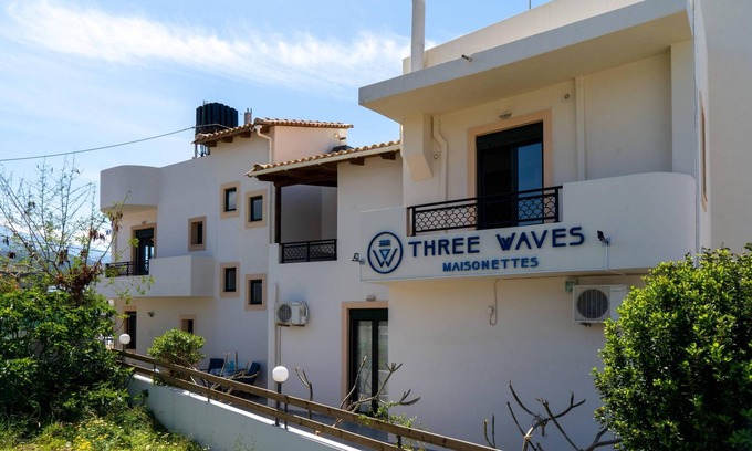 Milatos Beach Apartment | Three Waves Maisonettes Manoussos