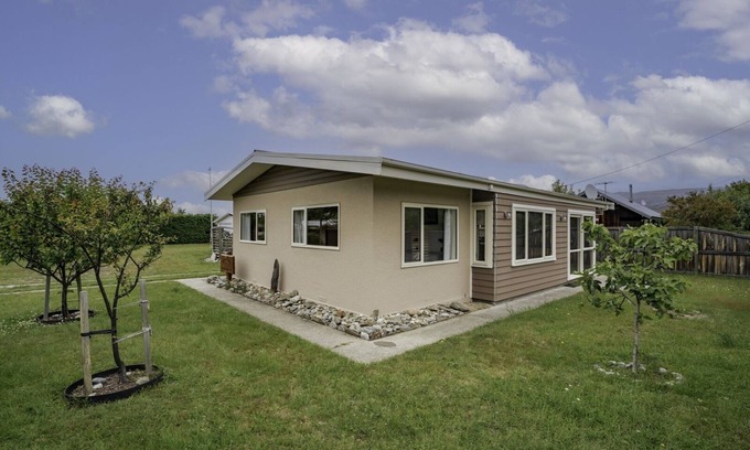 Clyde House | Thyme Away - Clyde Holiday Home