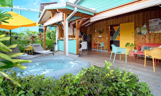 Quartier Desert House | Ti' Alizé - Lodge Dans son Jardin Tropical Avec son Jacuzzi Privé