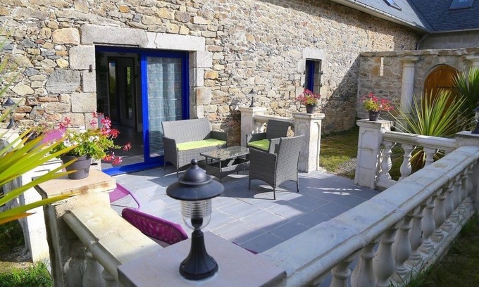 Lannilis House | Ti Anna Breizh cottage label 4 *