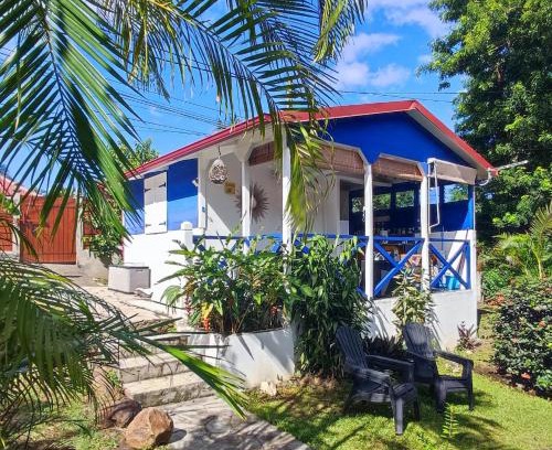 Bouillante House | TI SOLEY Bungalow de charme avec piscine