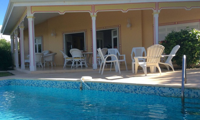 Saint-Francois Villa | Tibomb CHARMING VILLA WITH 180 ° SEA VIEW 130 meters from the beach