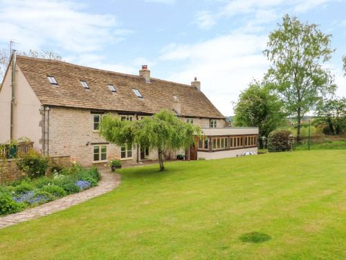 Inchbrook House | Tickmorend Farm