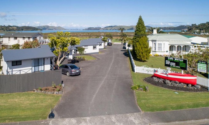 Coromandel Hotel | Tidewater Accommodation