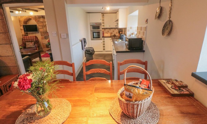 Saltburn-by-the-Sea Cottage | Tidkinhow Farm