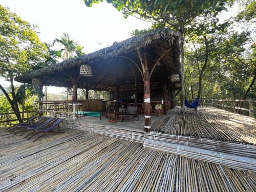 Ranong House | Tiger home stay Phayam