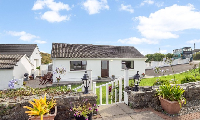 Carraroe Ski Chalet | Tigh an Bheachaire Carraroe