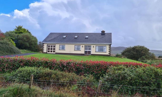 Derravonniff House | Tigh Mhartin, Screebe