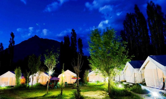 Hundur RV Rental | TIH AlpenGlow Camp - Nubra