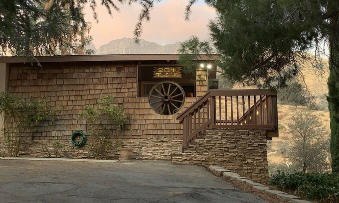 Wofford Heights House | Tillie Creekside Oasis with Exclusive Discounts!