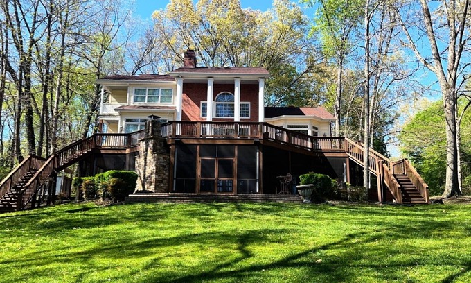 Winchester House | Tim's Ford Lake at Hopkins Point