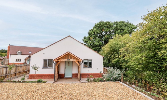 Mouldsworth Cottage | TIMADON COTTAGE, family friendly, with open fire in Kelsall