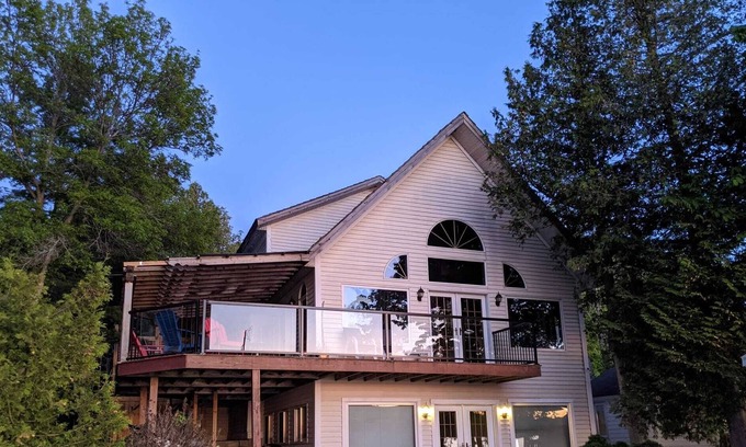 Tay House | Timber Frame Cottage on Georgian Bay