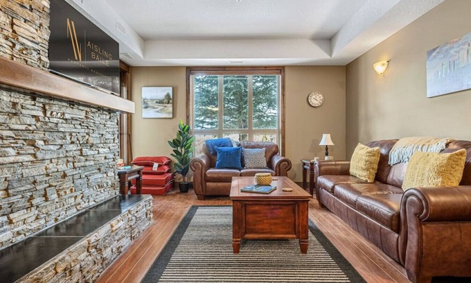 East Kootenay Apartment | Timber Mill | Outdoor Pool/Hot Tub | Ground Floor