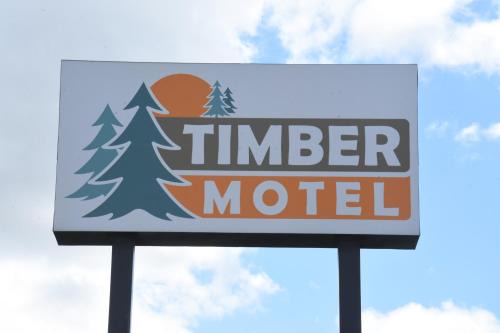 Clinton Hotel | Timber Motel
