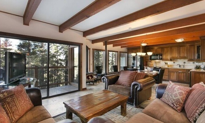 Mammoth Lakes Apartment | Timber Ridge #53 - Ski in/Ski Out to Canyon Lodge - closest unit to ski trail