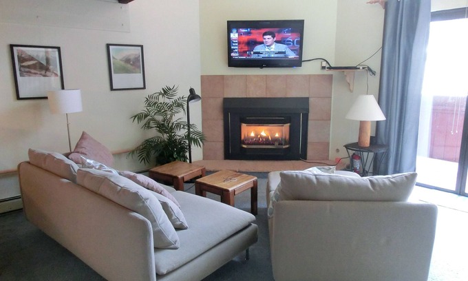 Copper Mountain Village Apartment | Timbercreek Condo, 1 Bedroom+Loft, 2 Bath, Ski-in/Ski-out, sleeps 4 BCA-79578