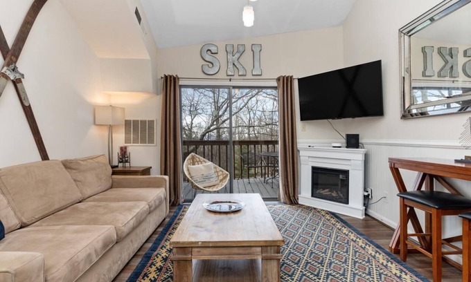 Wintergreen Condo | Timbers Lodge 26 with Wintergreen Advantage