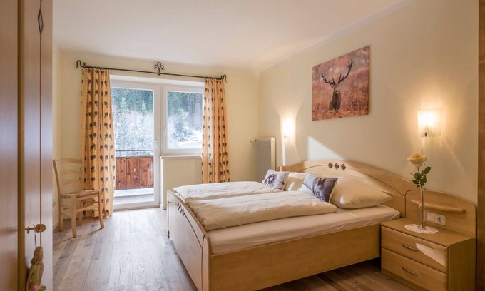 Landl Apartment | Time out for 2 in Tyrol: Inexpensive holiday apartment 4 in Austria - family paradise MoNi