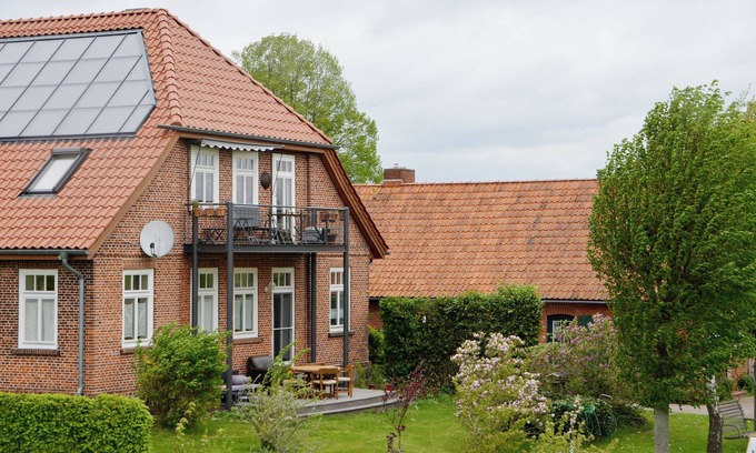 Neu Bleckede Apartment | Time out on the banks of the Elbe, garden and sheep