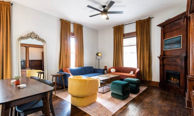 Little Italy Apartment | Timeless Stay Walk2 downtown fun